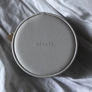 Special edition pandora bracelet with 3 charms